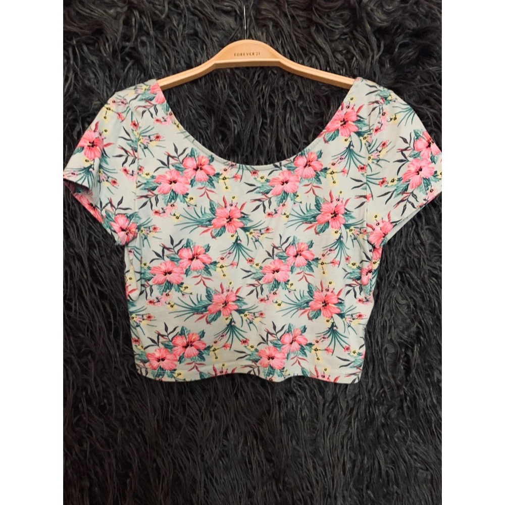 Floral crop top